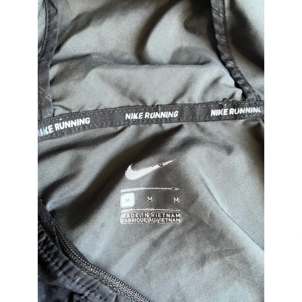 Nike Running Mens Black Reflective Striped Hooded Windbreaker Jacket Medium